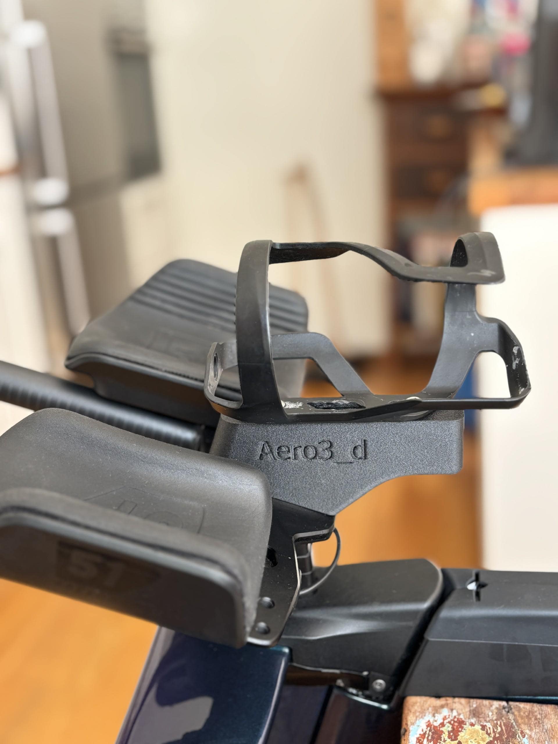 Argon18 E119 Tri Disc+ BTA Bottle Mount